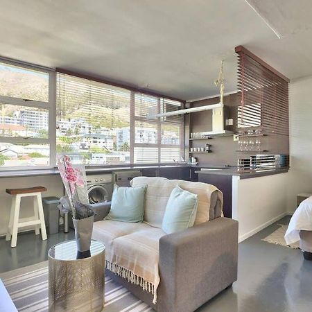 Montclair 60B Apartment Cape Town Exterior photo